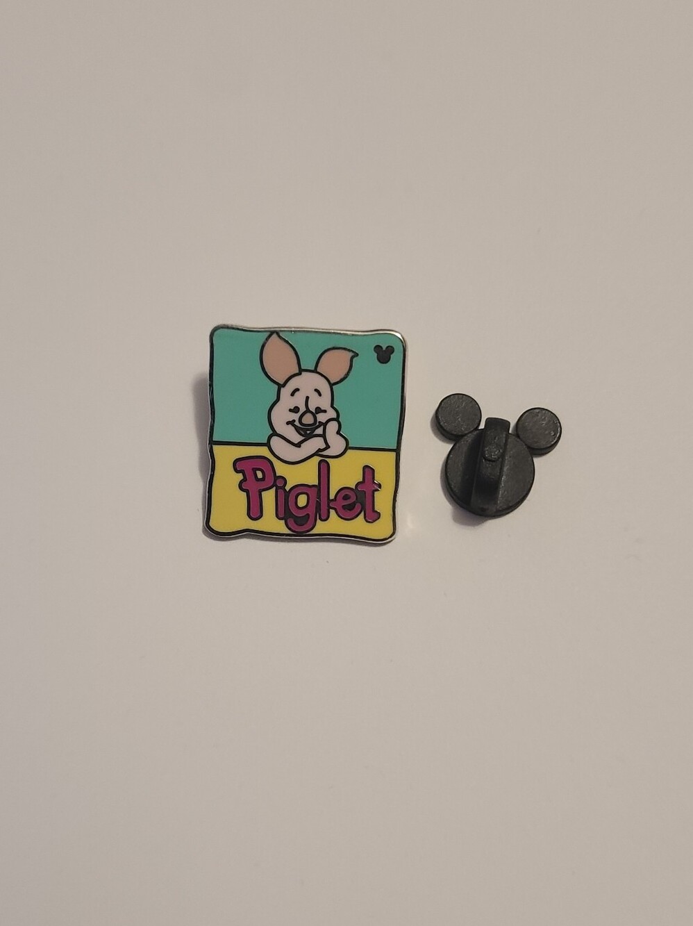 Disney Piglet Pin - Picture 3 of 4